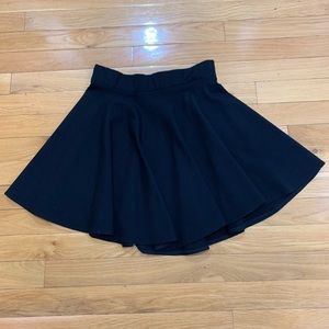 Circle skirt black. Size S.